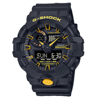 G-Shock GA-700CY-1A – Resistencia Extrema en Negro y Amarillo Reloj G-Shock GA-700CY-1A con caja y correa negra, detalles en amarillo, dial analógico-digital y resistencia al agua de 200M.
